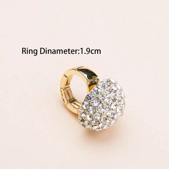 White Rhinestone Flower Decor Ring - Picture 3 of 5